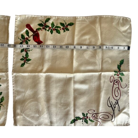 St. Nicholaus Square Christmas Tablecloth & 8 Napkins Set Cardinals Script Cream - Picture 6 of 16